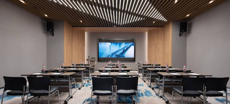 华天精选酒店(长沙五一广场IFS国金中心店)图片