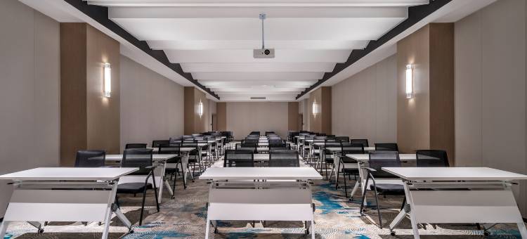 途客中国酒店(三亚大东海店)图片