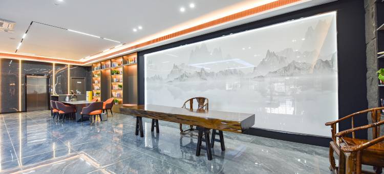 喀纳斯智能酒店(梁平高铁南站店)图片