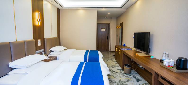 普安豪尊民族风情酒店图片