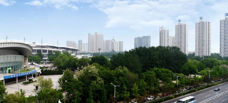 华驿酒店(秦皇岛奥体中心茂业天地店)图片