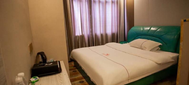 安顺艾尚主题酒店图片