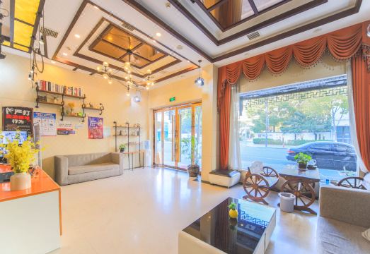 乌镇星期天酒店外景图