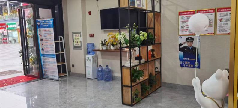 梨窝酒店(东莞城市学院同沙科技园店)图片