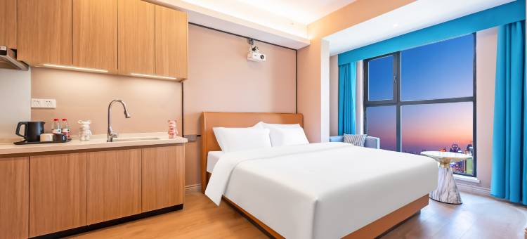 鹭岛云悦酒店(西宁万科时代都会店)图片