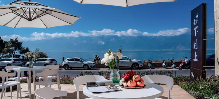 汐下月上·露台观海丨拍照出片·270°全海景美宿(大理洱海店)图片