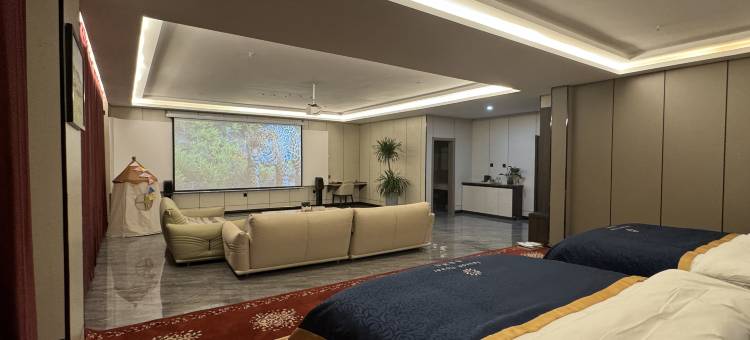 河南蒙古自治县季朵酒店图片