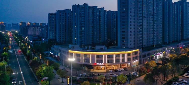 柏曼酒店(滨海汽车站颐高广场店)图片