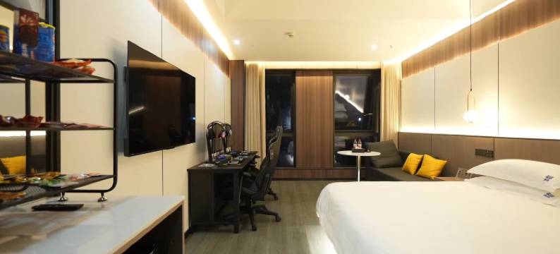 泗洪泰格电竞酒店(花园口广场店)图片