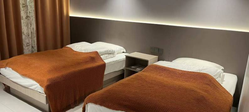 白哈巴一棵树民宿图片