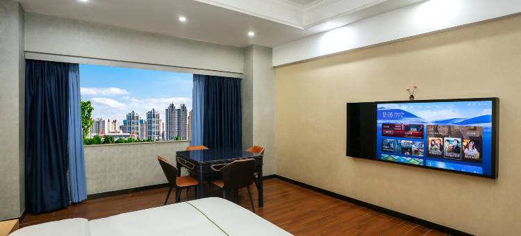 维多莉亚酒店(园洲信鸿广场店)图片