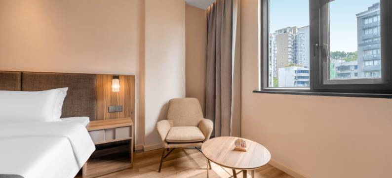 如家精选酒店(重庆西南大学北碚地铁站店)图片