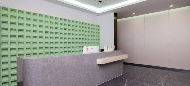 余悦丽致酒店(新乡河师大万达广场店)图片