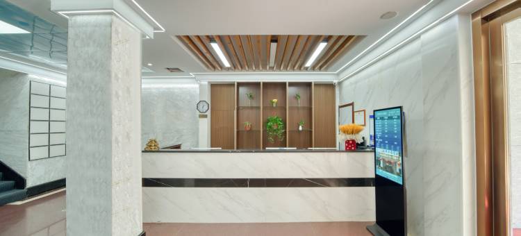 甘棠桥大酒店(湖州爱山广场衣裳街店)图片