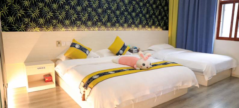 建水溪畔云居客栈(建水古城店)图片