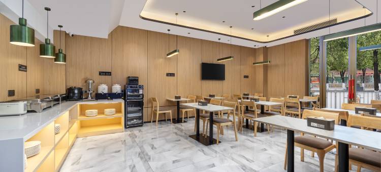 品睿酒店(宜宾李庄古镇店)图片