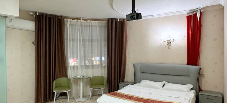 周口鸿运酒店(客运中心站五一广场店)图片