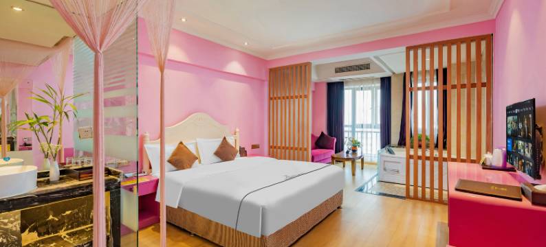 成都罗曼蒂克酒店(西华大学店)图片