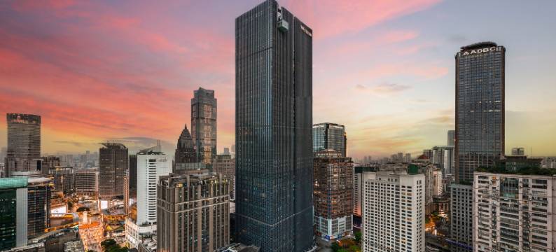 重庆酣然酒店(解放碑步行街洪崖洞店)图片