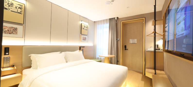 云庭酒店(同济南路地铁站马驹桥店)图片