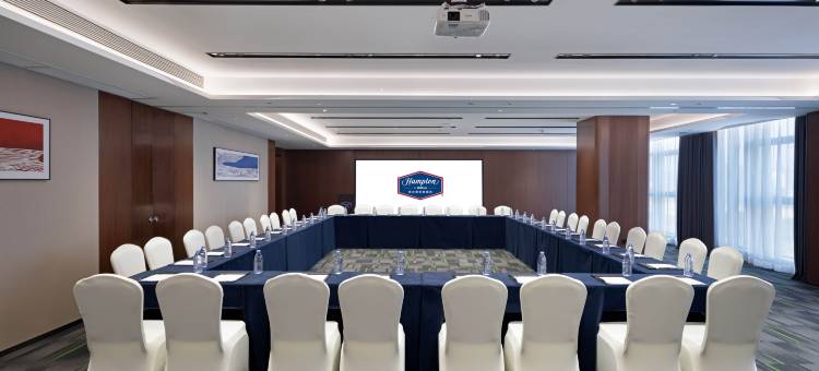 揭阳高铁站希尔顿欢朋酒店图片