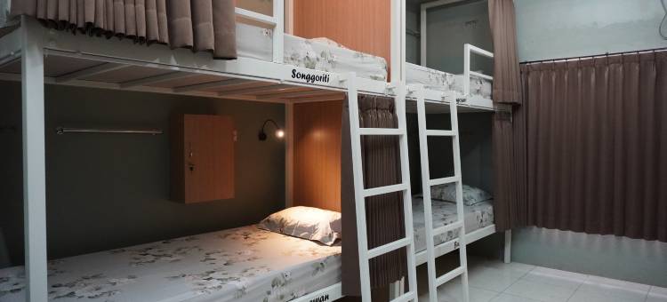 小玛琅亲年旅舍(Little Malang Hostel)图片