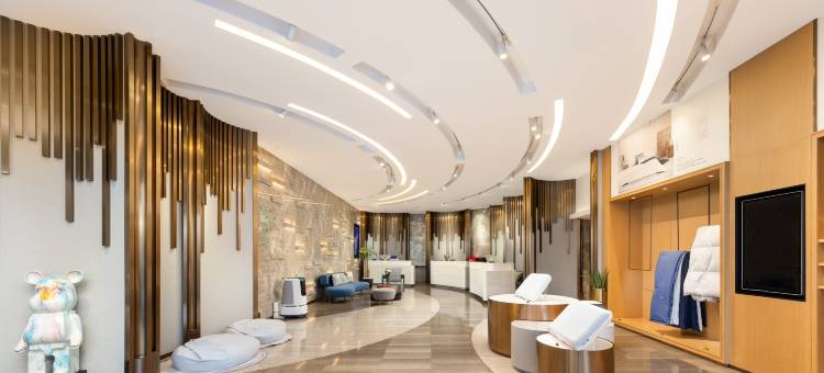 上海艺龙酒店(浦东金桥LaLaport店)图片