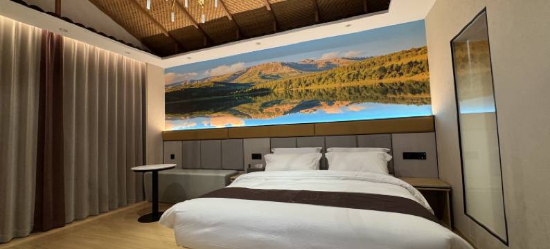 天祝丝路美居酒店(华藏广场店)图片