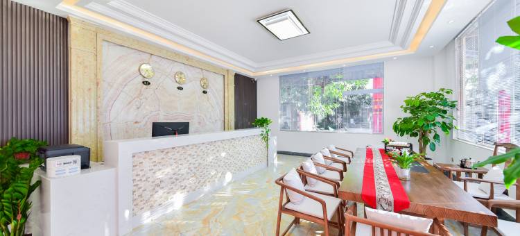 牟定云居酒店(彝和园店)图片