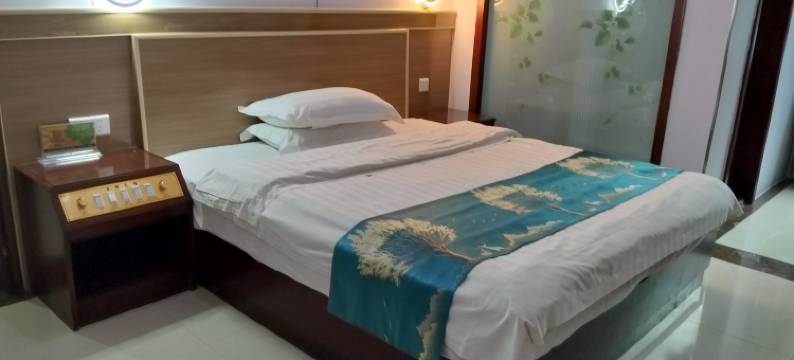 连山光辉商务酒店图片