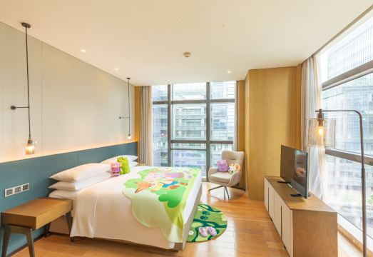 Courtyard Shenzhen BayHotel Overview