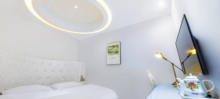 竹溪168假日酒店(武陵不夜城竹溪广场公园店)图片