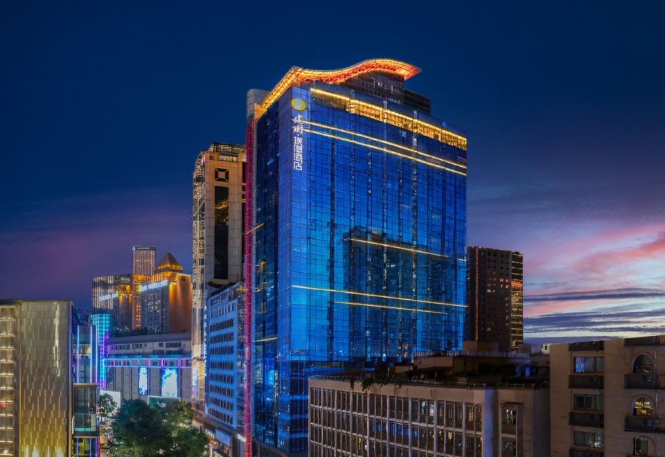 Jianguo HIDDEN Hotel (Chongqing Jiefangbei Area Hong Ya Dong) Over view