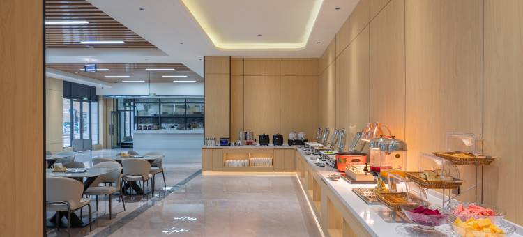 楚雄曼汀观海国际酒店(彝海公园店)图片