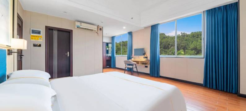 阳江金盾假日酒店(东汇城店)图片