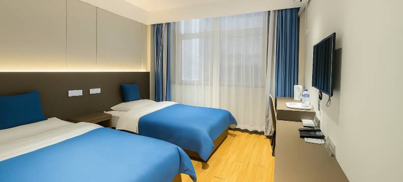 呼噜噜特色酒店(栾川老君山店)图片