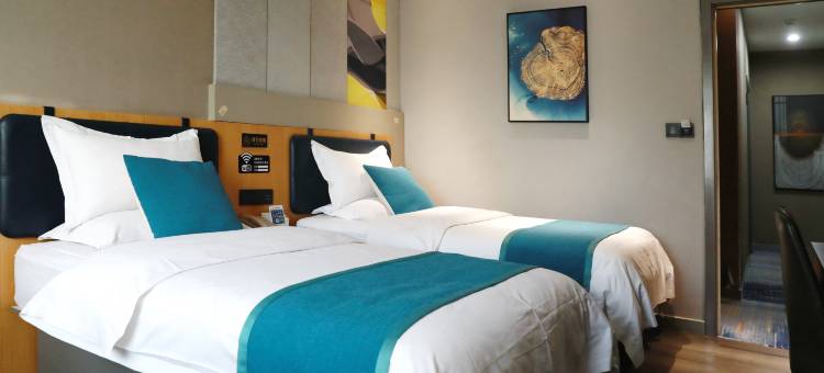 派柏·云酒店(岚县向阳东路店)图片