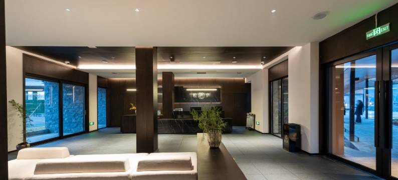 松桃松庐民宿(苗人古城店)图片