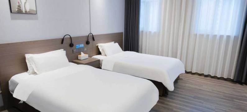 如家睿柏·云酒店(金湖苏宁易购广场店)图片