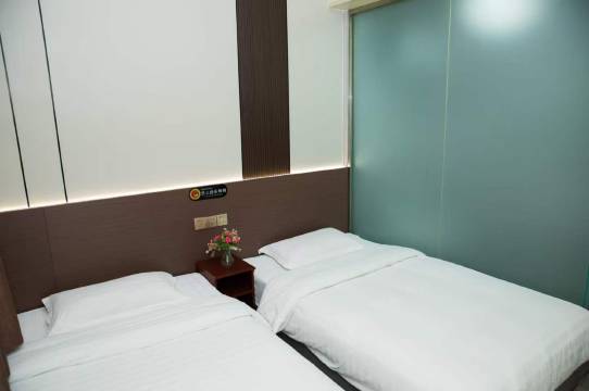 鸿运宾馆(洪洞大槐树景区店)