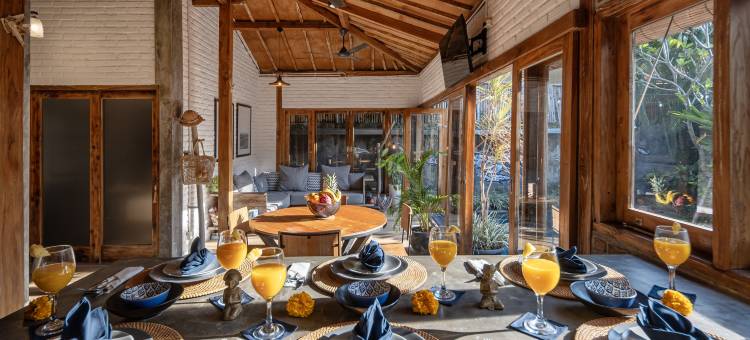 Vila Ju Ju, 3BR Industrial - Tropical Villa - Perernan图片