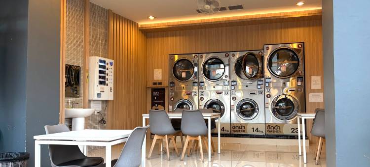 通曼尼公寓酒店(Thongmanee Hotel)图片