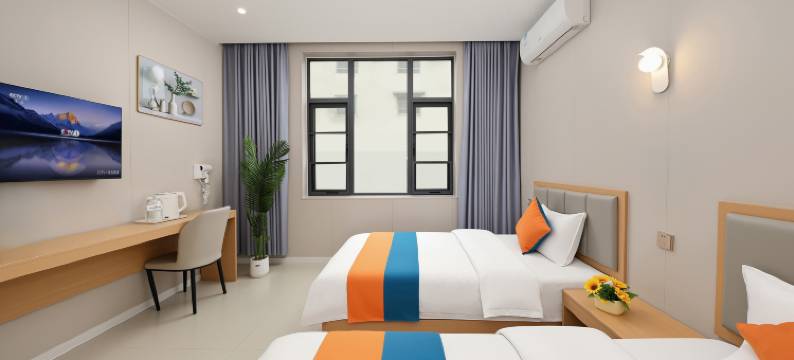 星与辰民宿(万岁山武侠城店)图片