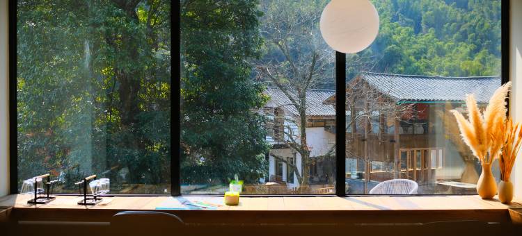 南昌梅岭山与山舍民宿图片