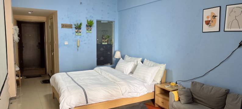 西安柒月电影酒店图片