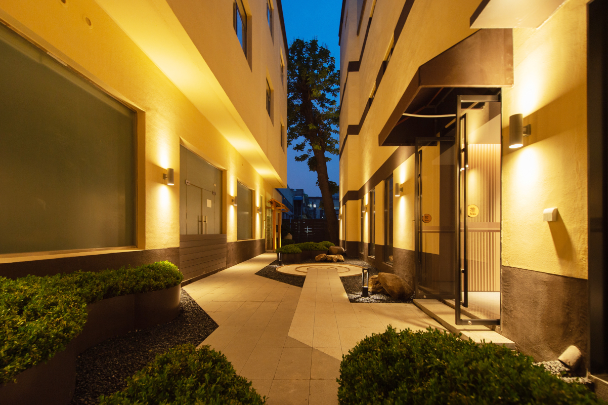 JI Hotel (Xi'an Giant Wild Goose Pagoda East Xiaozhai Road) Over view