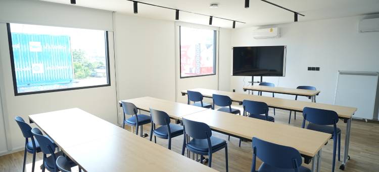 罗宾逊生活中心班昌-GO Hotel班昌(GO Hotel Ban Chang at Robinson Lifestyle Ban Chang)图片