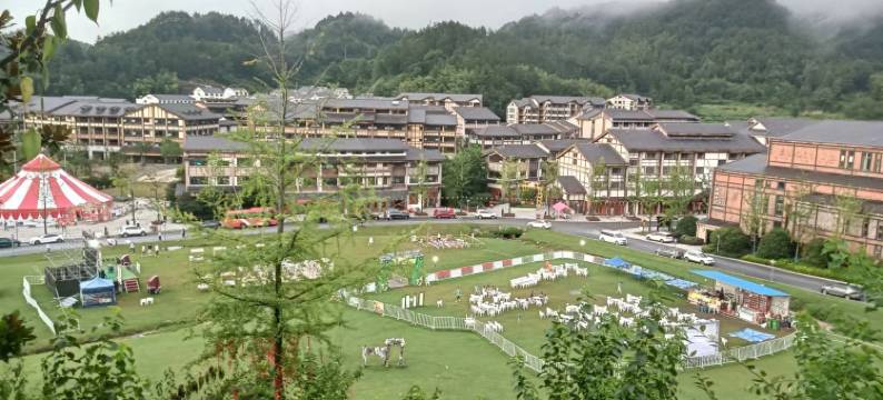 霍山龙华客栈图片