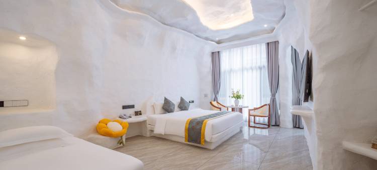 景洪富龙轩酒店(泼水广场店)图片