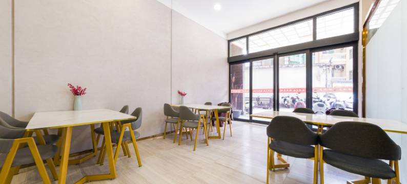 陆丰华逸酒店(人民路店)图片